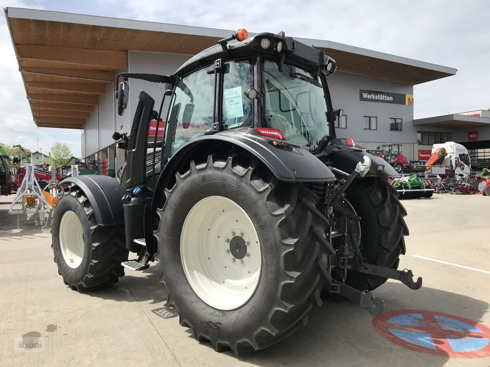 Traktor типа Valtra N135, Neumaschine в Burgkirchen (Фотография 8)
