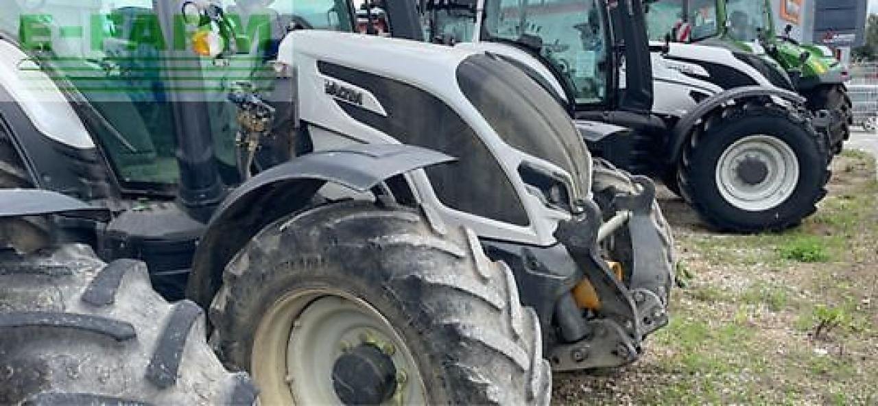 Traktor del tipo Valtra n135d, Gebrauchtmaschine en MONFERRAN (Imagen 2)