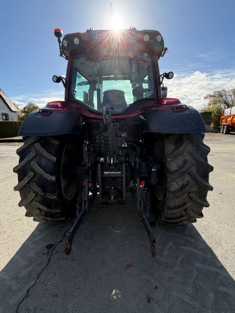 Traktor tipa Valtra N135D, Gebrauchtmaschine u SAINT JAMES (Slika 7)