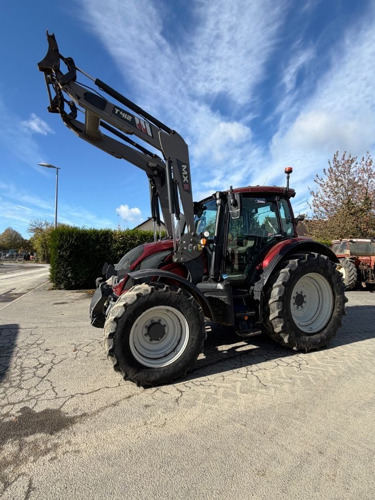 Traktor tipa Valtra N135D, Gebrauchtmaschine u SAINT JAMES (Slika 1)