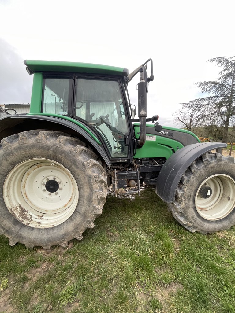Traktor del tipo Valtra N141, Gebrauchtmaschine en Calmont (Imagen 8)