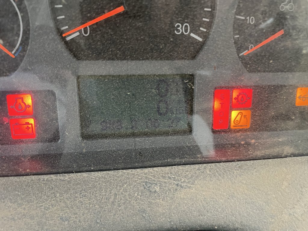 Traktor del tipo Valtra N141, Gebrauchtmaschine en Calmont (Imagen 7)