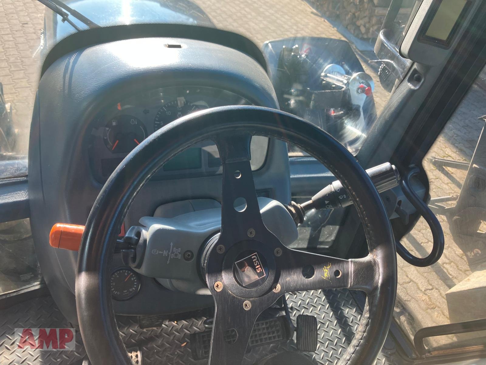 Traktor типа Valtra N142 D, Gebrauchtmaschine в Teising (Фотография 8)