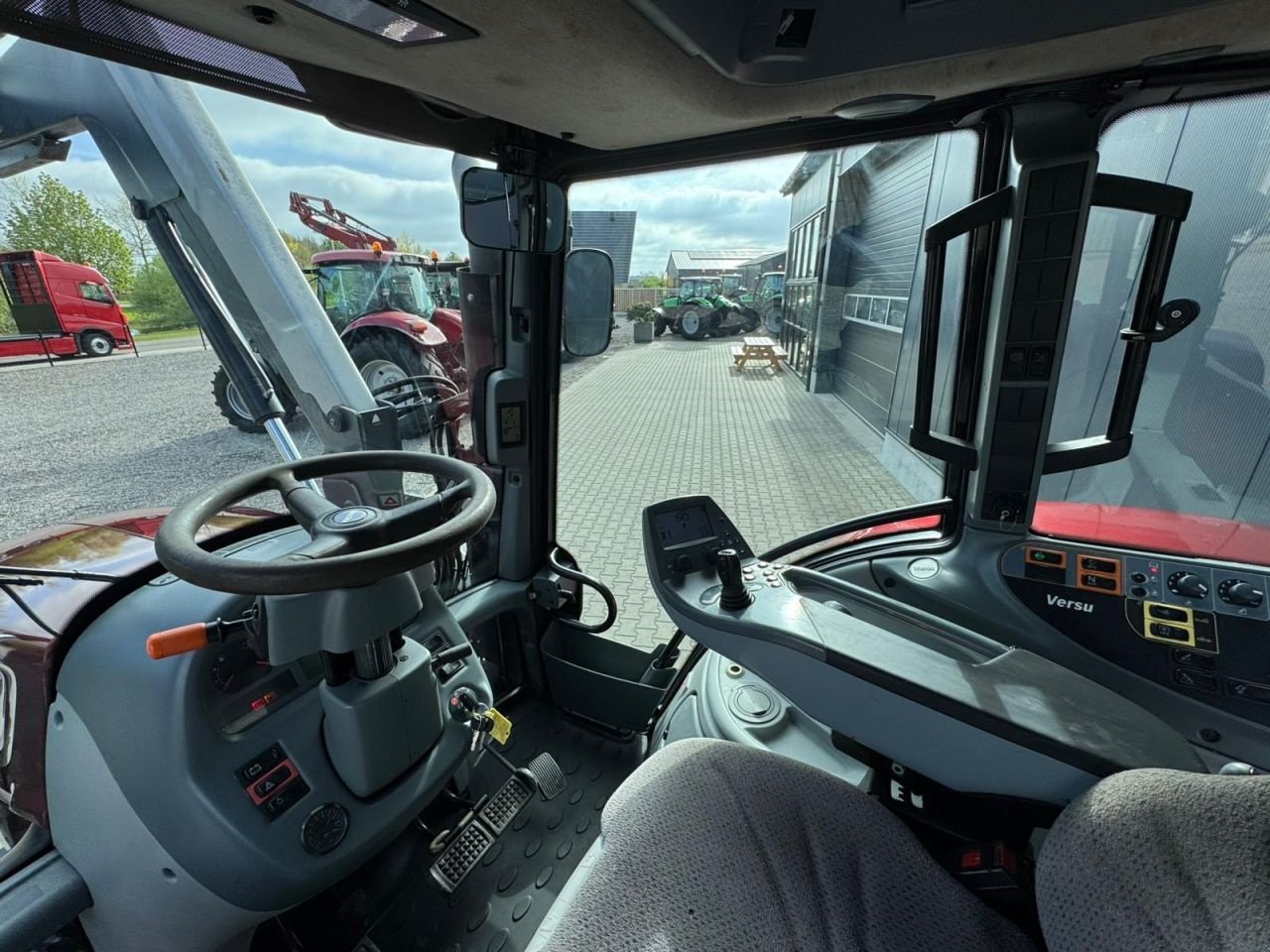 Traktor tipa Valtra N143 Versu, Gebrauchtmaschine u Daarle (Slika 11)