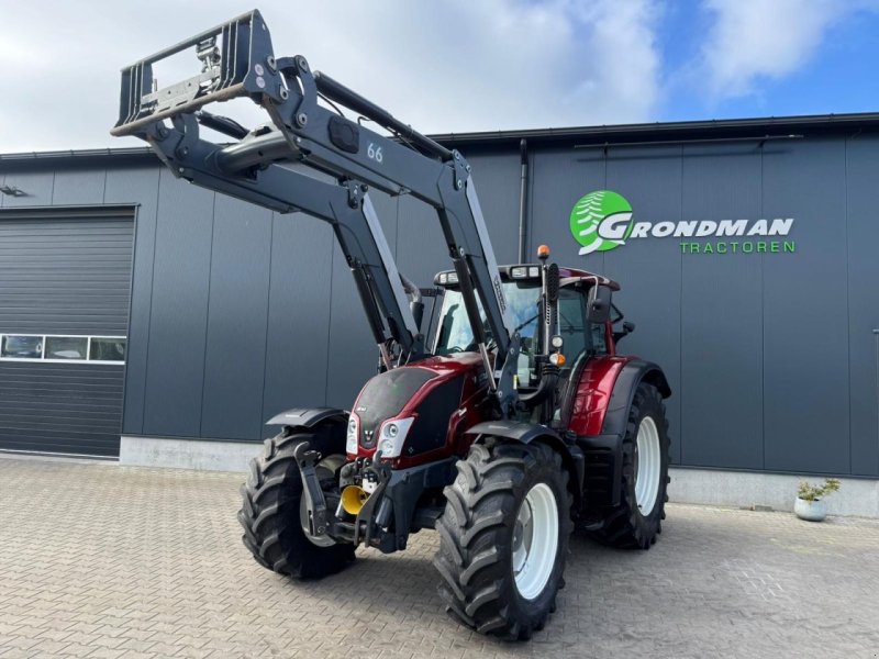Traktor tipa Valtra N143 Versu, Gebrauchtmaschine u Daarle