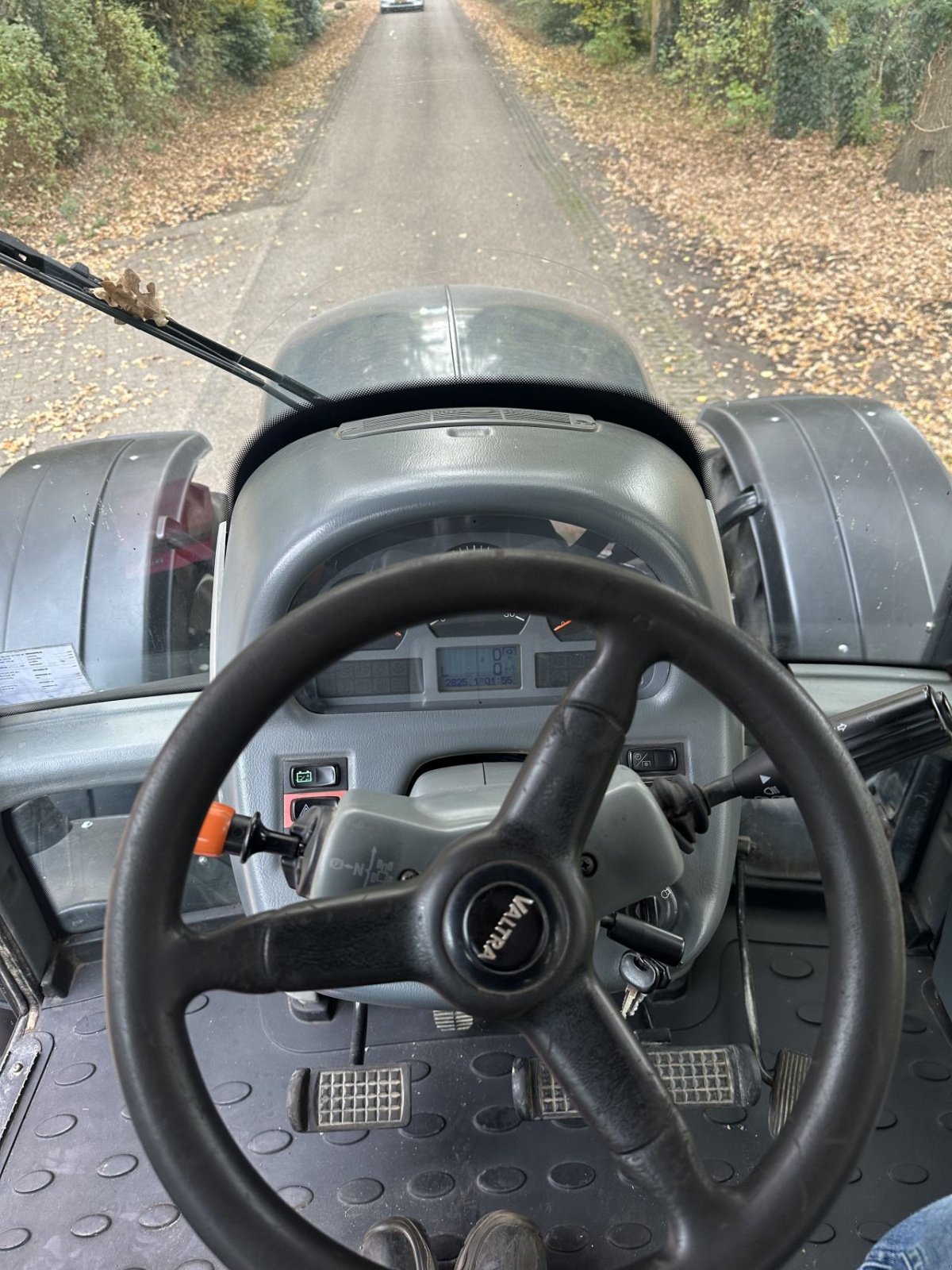 Traktor typu Valtra N143, Gebrauchtmaschine v Rossum (Obrázek 10)