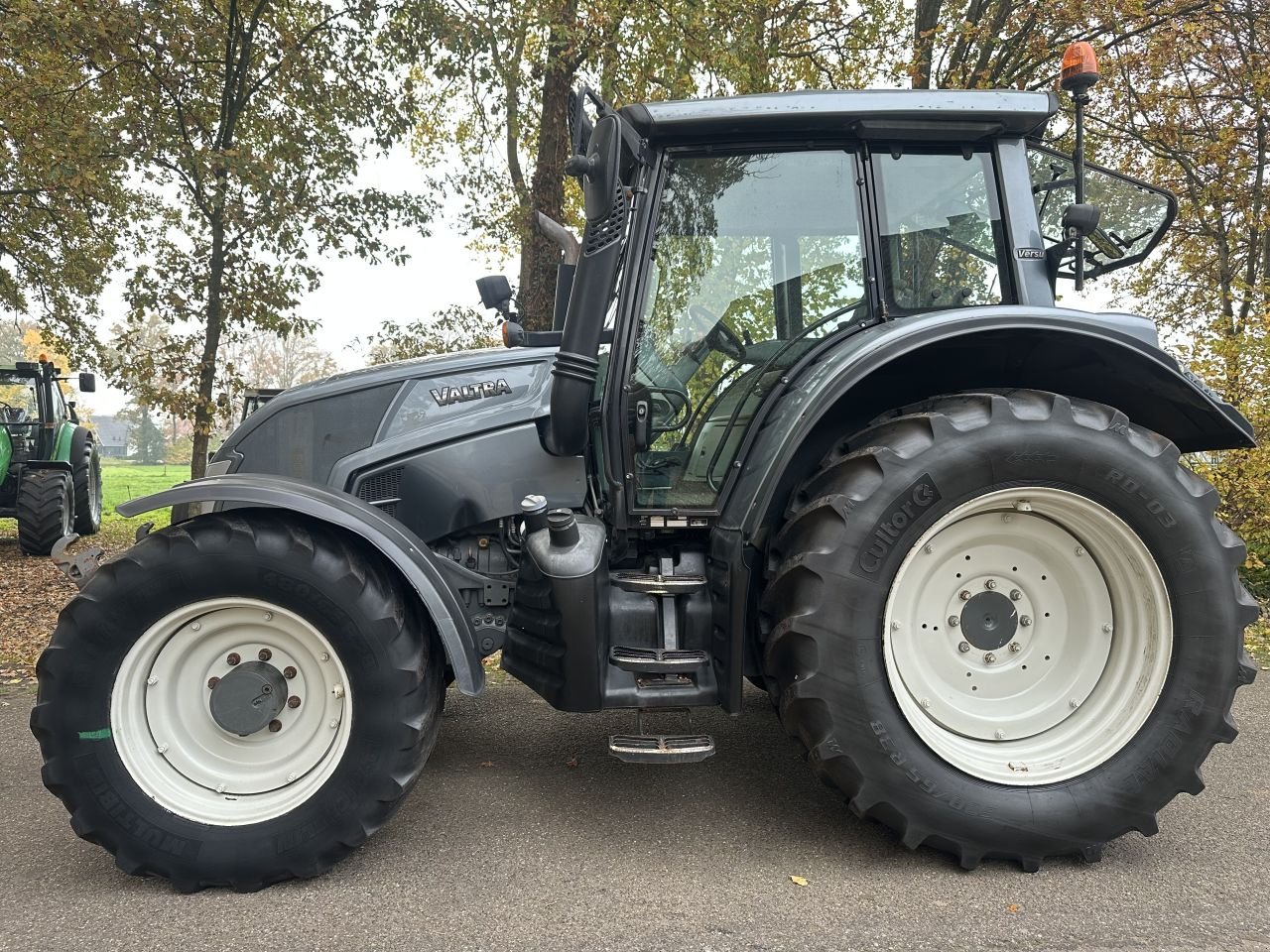 Traktor typu Valtra N143, Gebrauchtmaschine v Rossum (Obrázek 3)