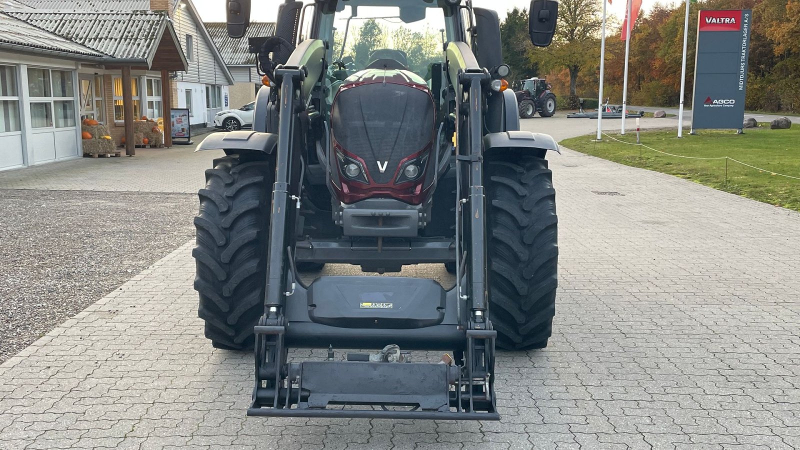 Traktor des Typs Valtra N154 Aktiv, Gebrauchtmaschine in Nimtofte (Bild 3)