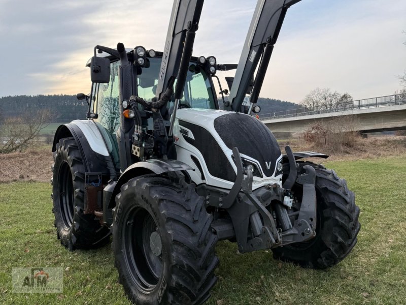 Traktor za tip Valtra N154 D, Gebrauchtmaschine u Bodenwöhr/ Taxöldern