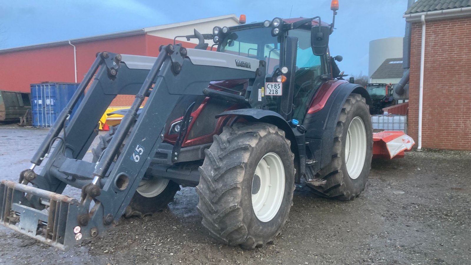 Traktor des Typs Valtra N154 E Active, Gebrauchtmaschine in Hobro (Bild 4)
