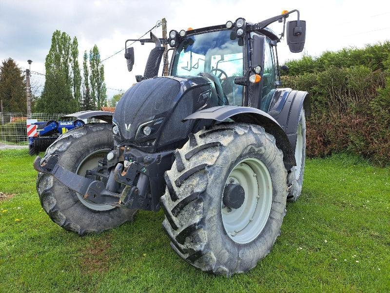 Traktor del tipo Valtra N154, Gebrauchtmaschine In VOUZIERS (Immagine 1)