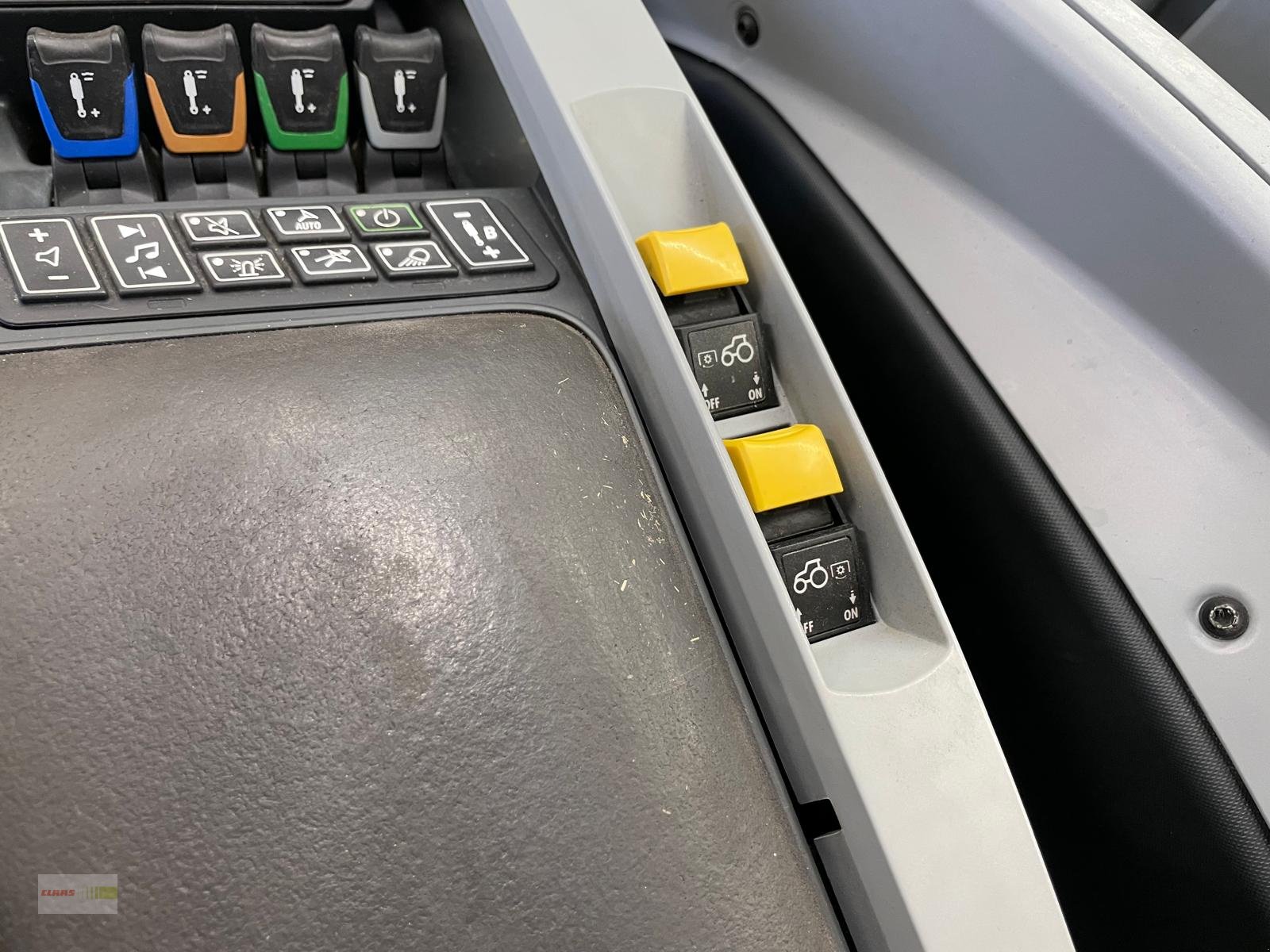 Traktor van het type Valtra N154, Gebrauchtmaschine in Langenau (Foto 17)