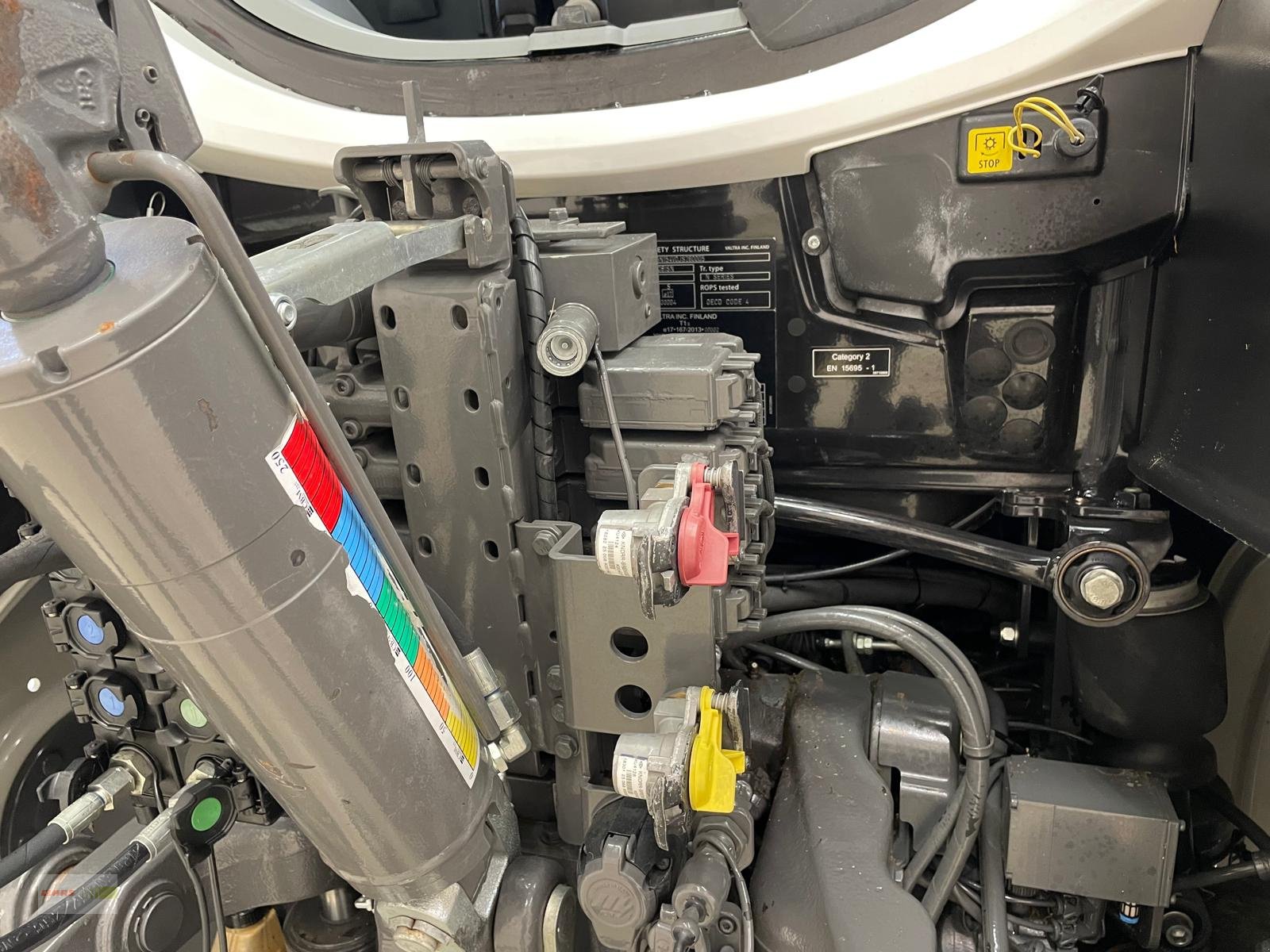 Traktor van het type Valtra N154, Gebrauchtmaschine in Langenau (Foto 27)