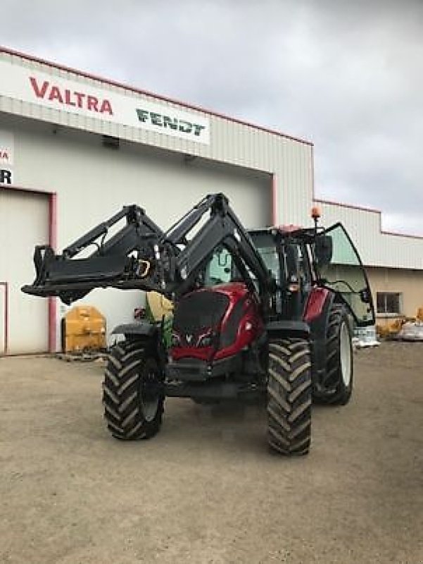 Traktor типа Valtra N154D, Gebrauchtmaschine в Revel (Фотография 2)