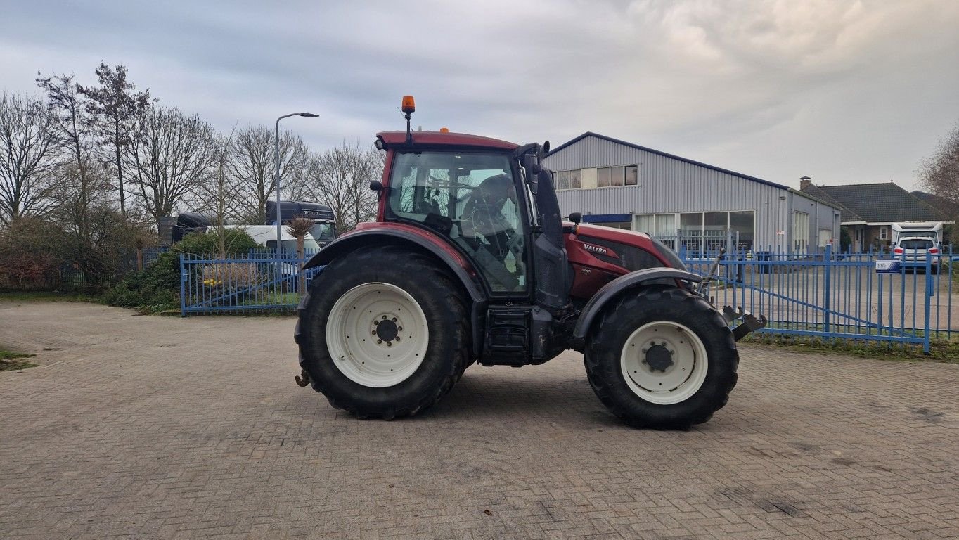 Traktor typu Valtra N154e Direct, Gebrauchtmaschine v Middelharnis (Obrázok 1)