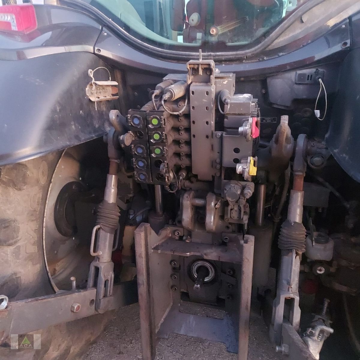 Traktor of the type Valtra N154e Versu, Gebrauchtmaschine in Markt Hartmannsdorf (Picture 5)