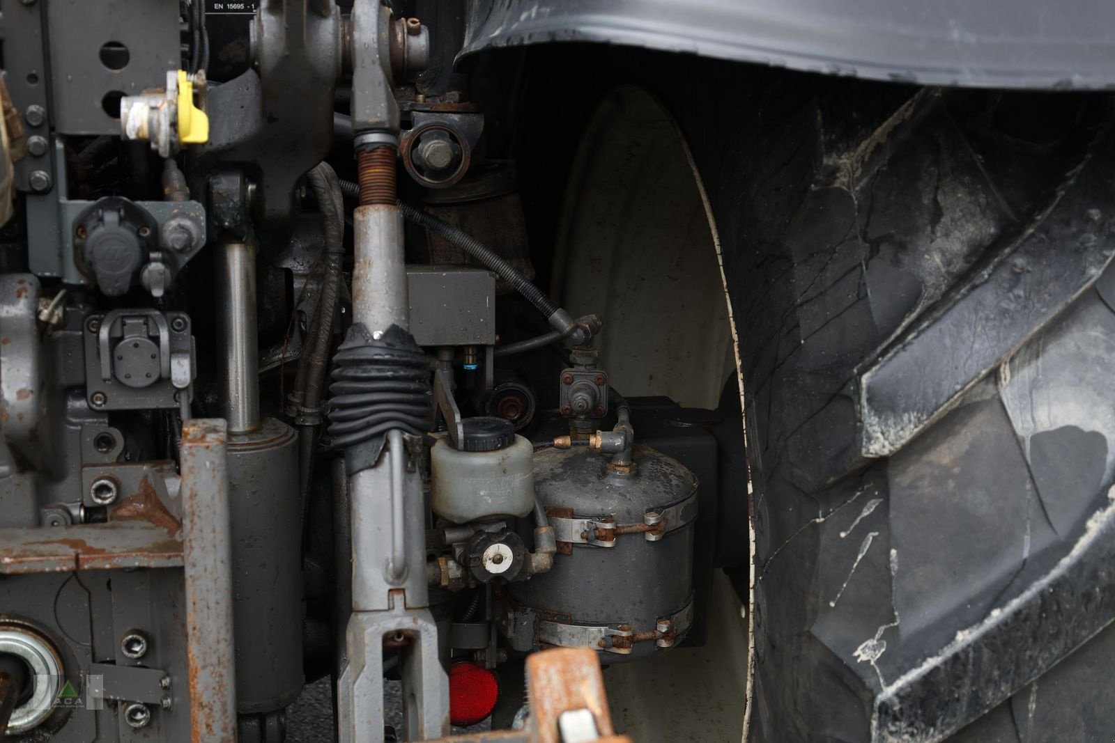 Traktor del tipo Valtra N154e Versu, Gebrauchtmaschine In Markt Hartmannsdorf (Immagine 8)