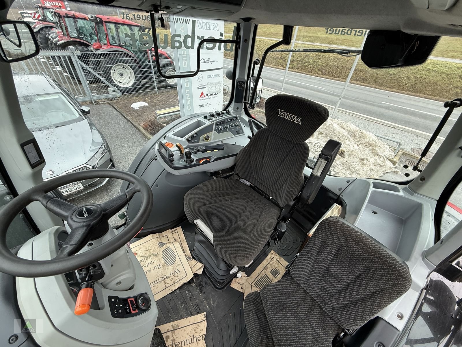 Traktor del tipo Valtra N154e Versu, Gebrauchtmaschine In Markt Hartmannsdorf (Immagine 7)