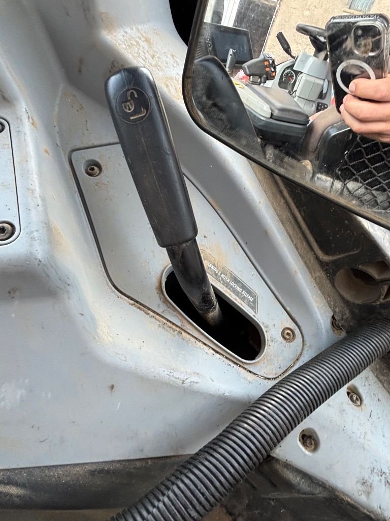 Traktor типа Valtra N154eD, Gebrauchtmaschine в MONTAUBAN DE BRETAGNE (Фотография 5)