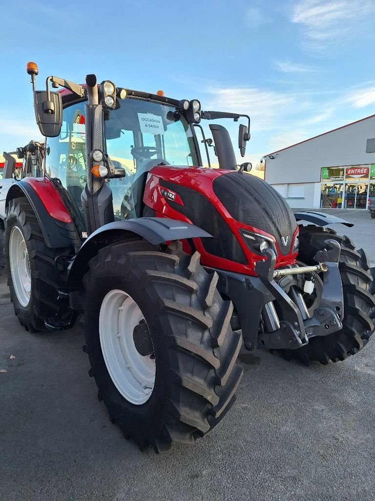 Traktor типа Valtra N154h5, Gebrauchtmaschine в Neufchâtel-en-Bray (Фотография 2)