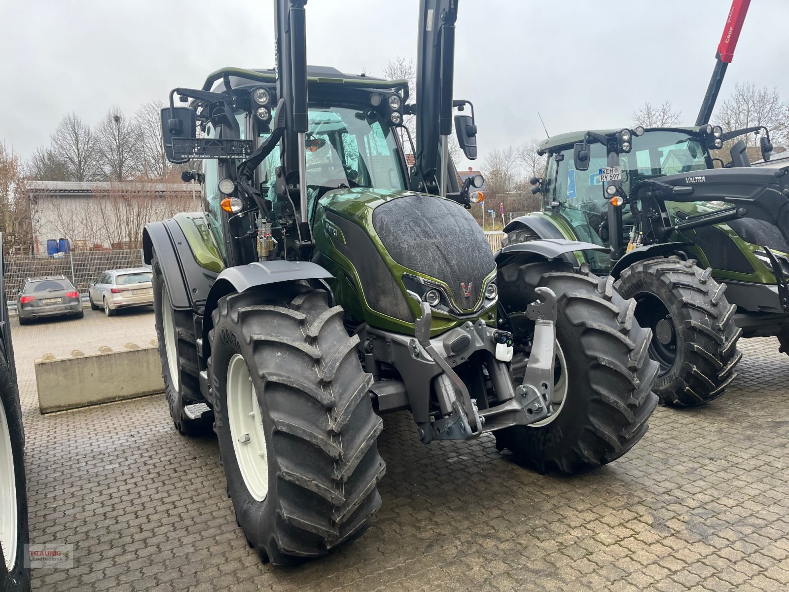 Traktor типа Valtra N155 Aktiv -Forst, Neumaschine в Mainburg/Wambach (Фотография 3)
