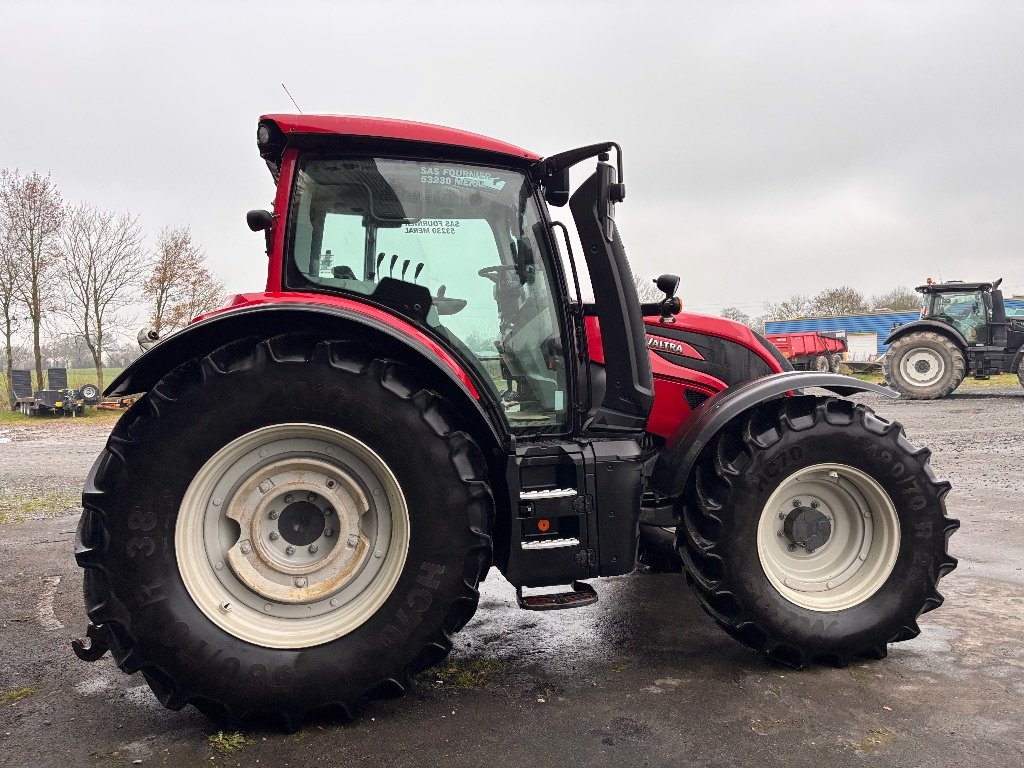 Traktor des Typs Valtra N155e Active, Gebrauchtmaschine in MÉRAL (Bild 8)