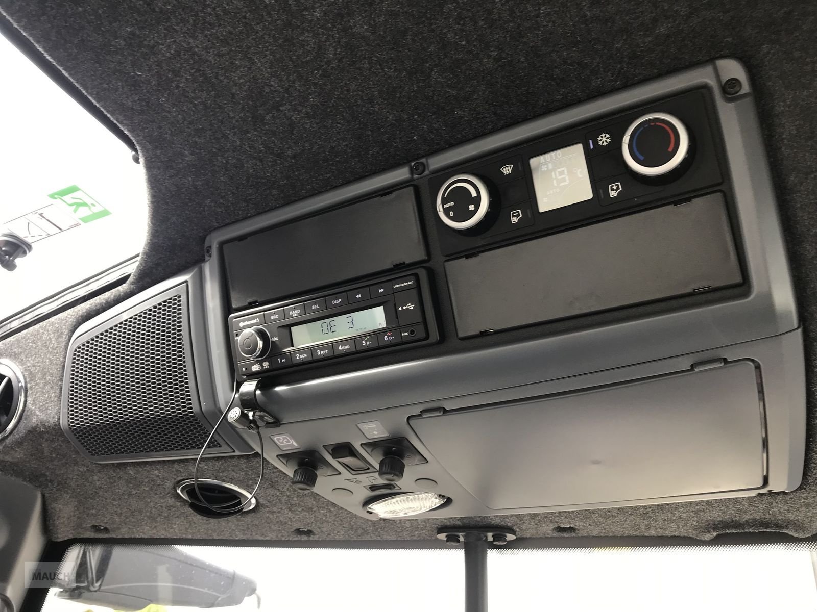 Traktor a típus Valtra N155e Direct, Neumaschine ekkor: Burgkirchen (Kép 14)