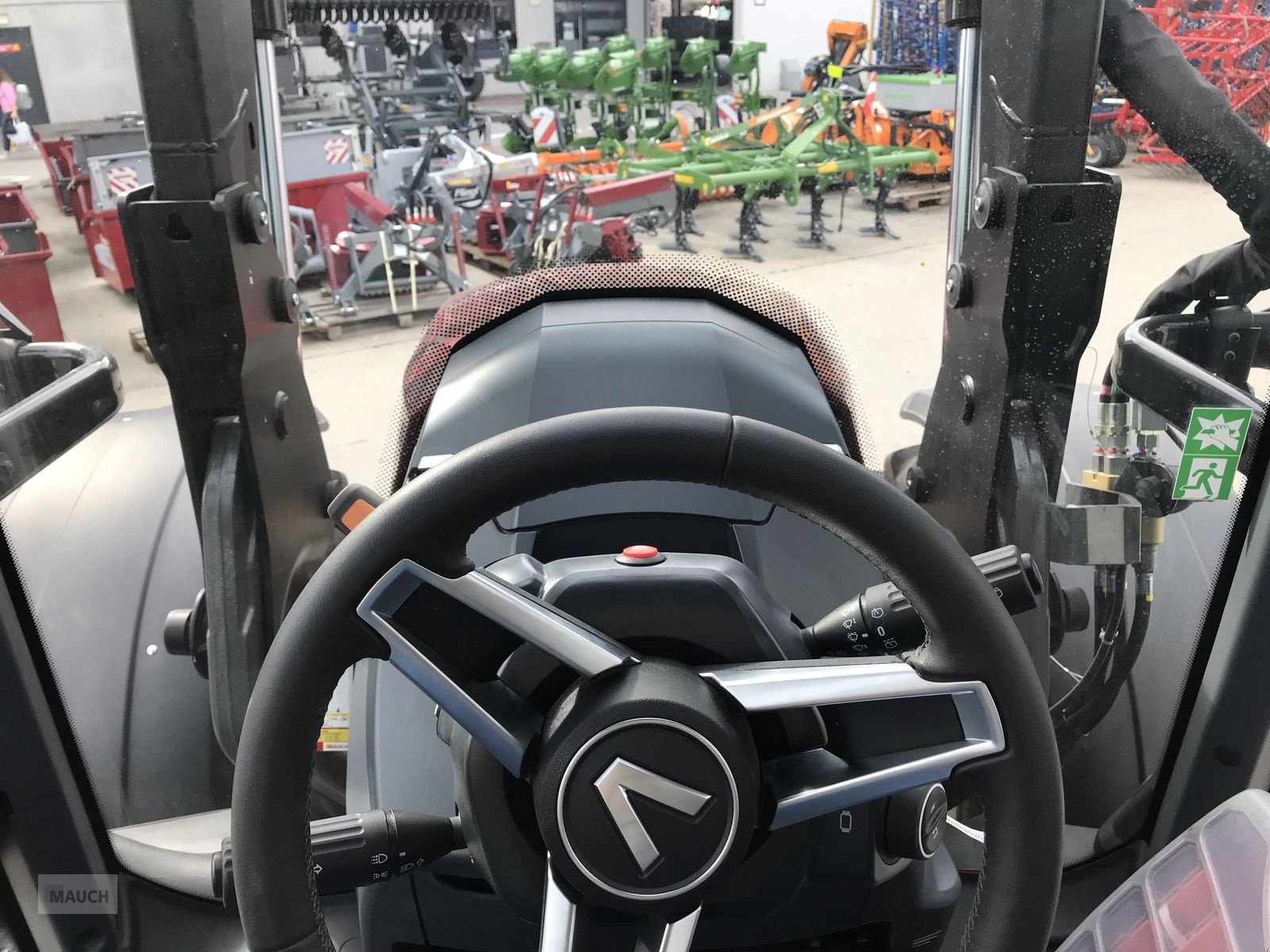 Traktor a típus Valtra N155e Direct, Neumaschine ekkor: Burgkirchen (Kép 11)