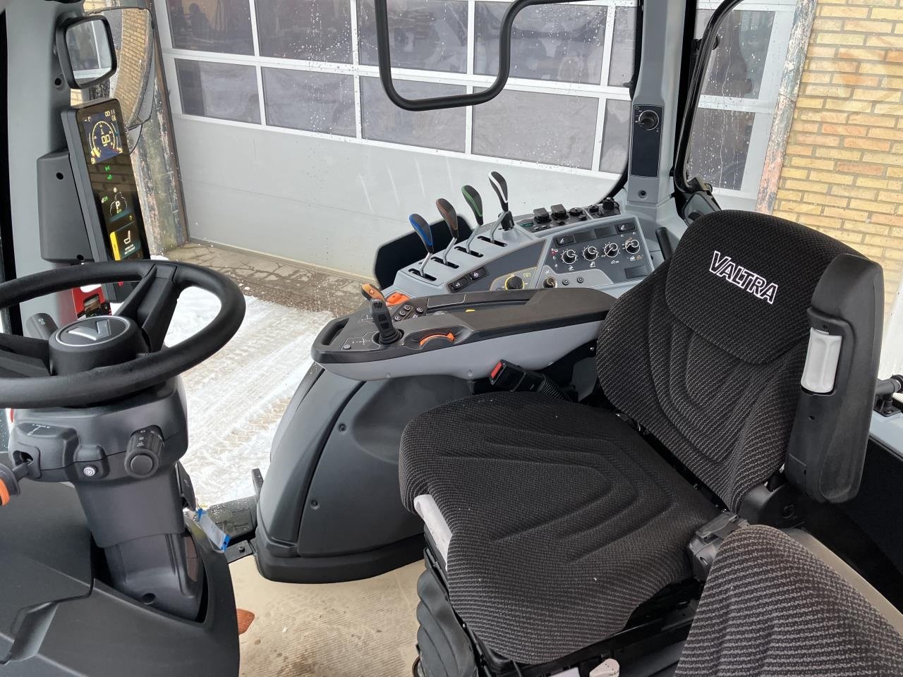 Traktor a típus Valtra N155EA 2B1, Gebrauchtmaschine ekkor: Egtved (Kép 12)