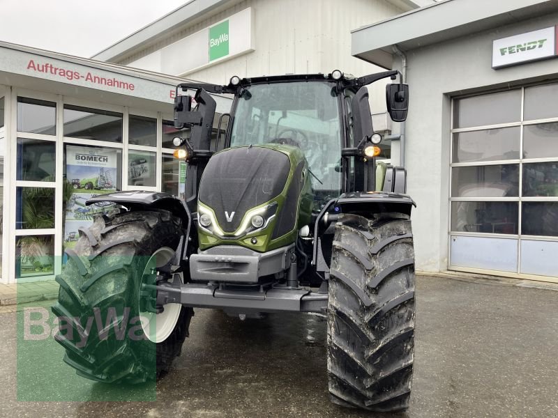 Traktor des Typs Valtra N155EA, Gebrauchtmaschine in Kisslegg (Bild 2)