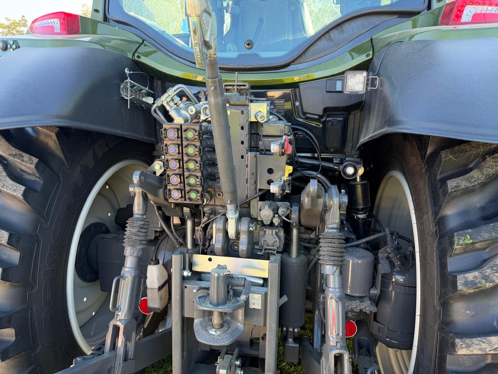 Traktor del tipo Valtra N155ED, Neumaschine In Gemünden (Immagine 3)