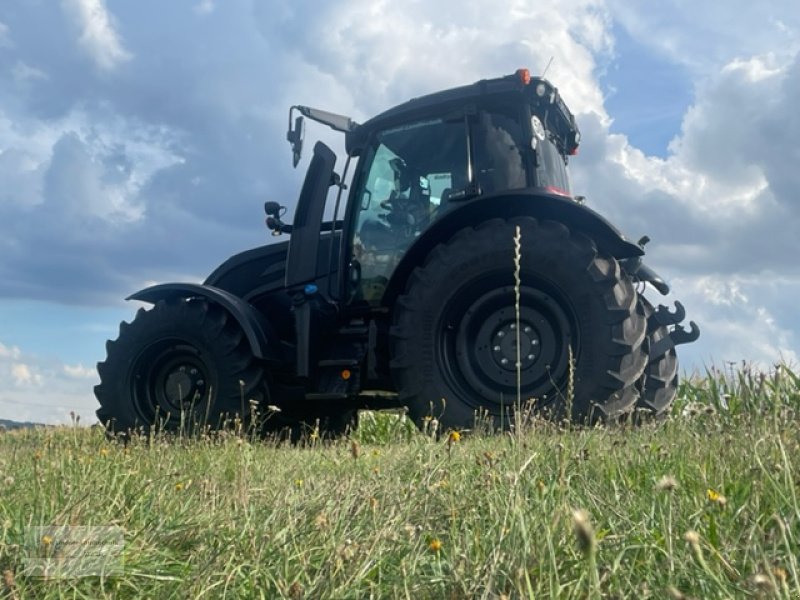 Traktor des Typs Valtra N155ED, Gebrauchtmaschine in Weiden/Theisseil (Bild 5)