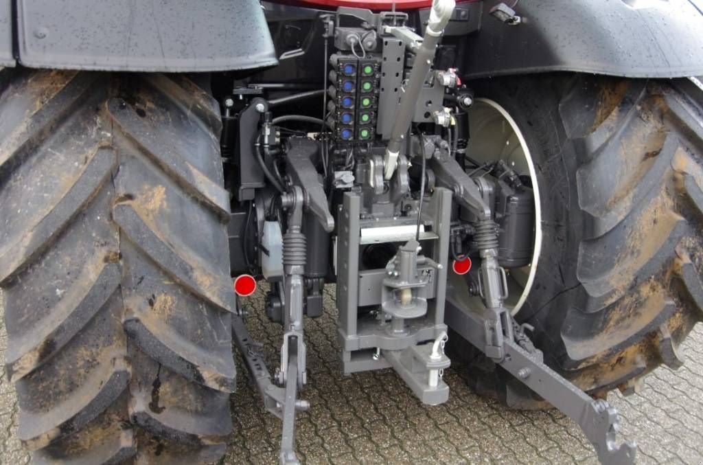 Traktor des Typs Valtra N155ED, Neumaschine in Borne (Bild 8)
