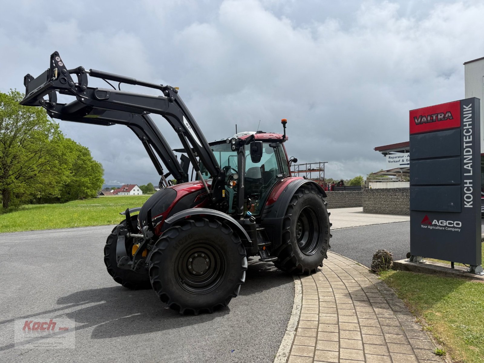 Traktor van het type Valtra N155ED, Gebrauchtmaschine in Neumarkt / Pölling (Foto 1)