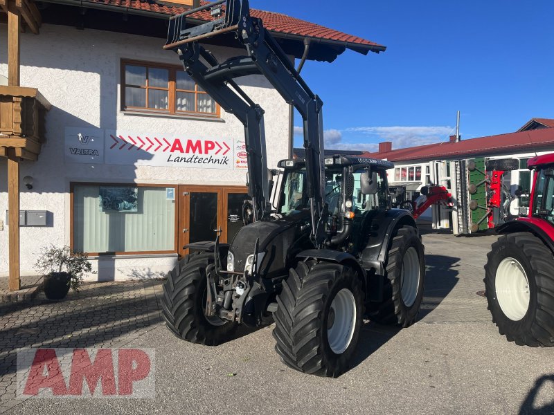 Traktor des Typs Valtra N163 D, Gebrauchtmaschine in Teising (Bild 1)