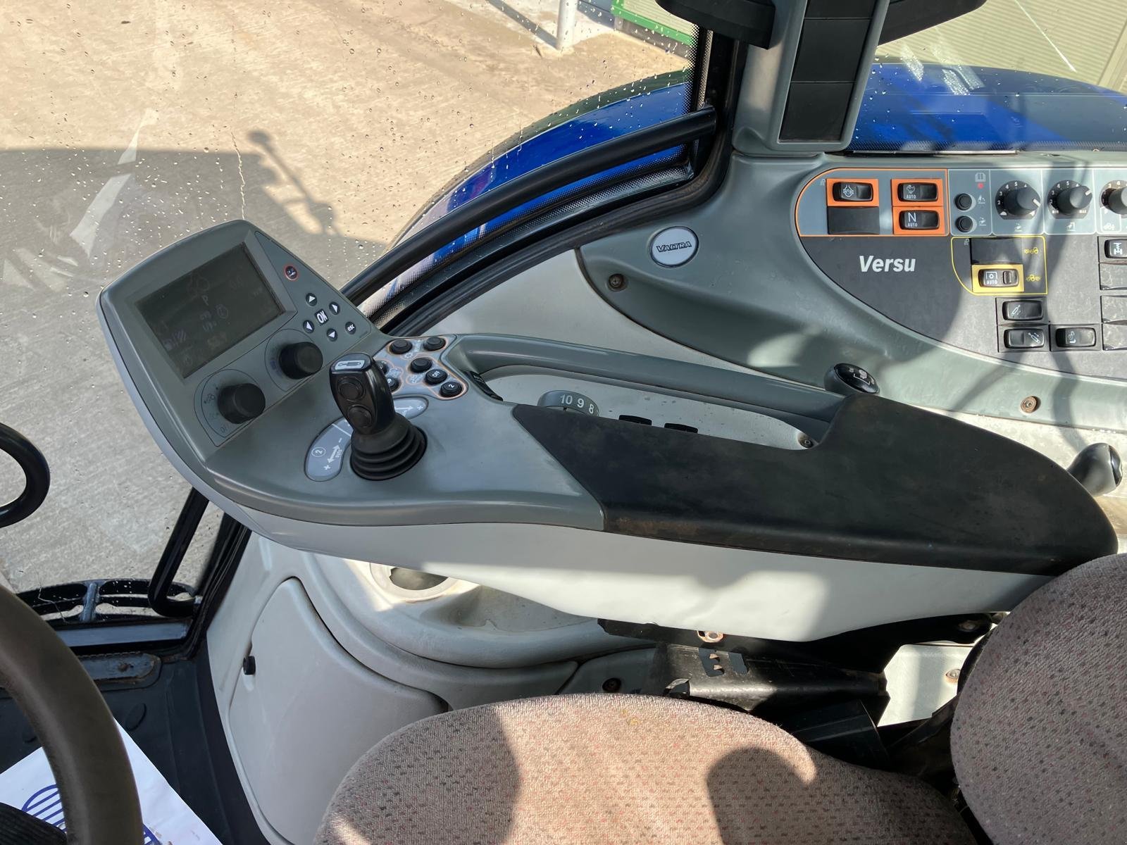 Traktor typu Valtra N163 V, Gebrauchtmaschine w Vorderweissenbach (Zdjęcie 5)