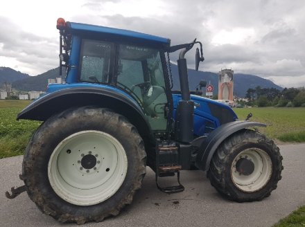 Traktor типа Valtra N163D Traktor, Gebrauchtmaschine в Chur (Фотография 4)