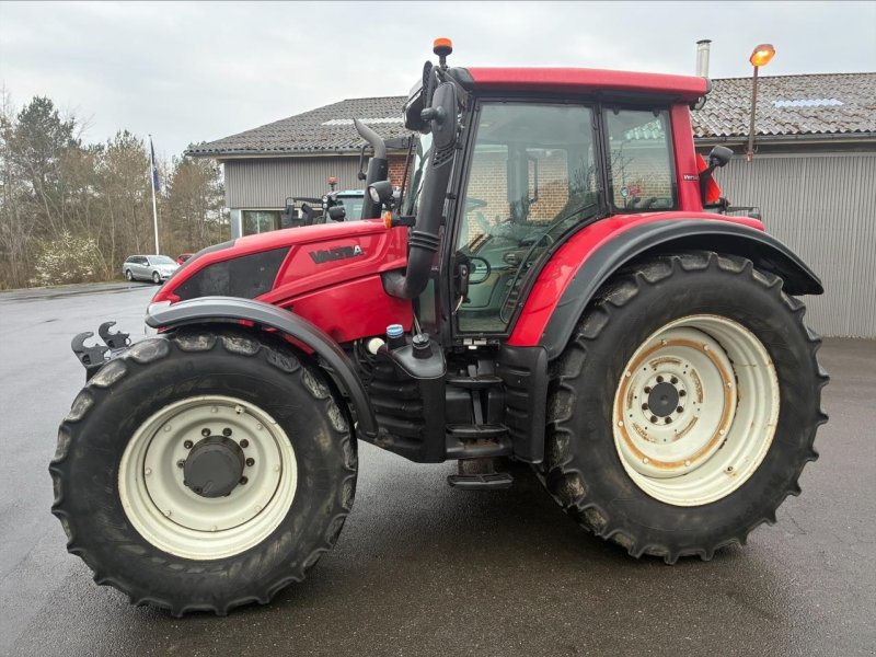 Traktor от тип Valtra N163V, Gebrauchtmaschine в Skanderborg