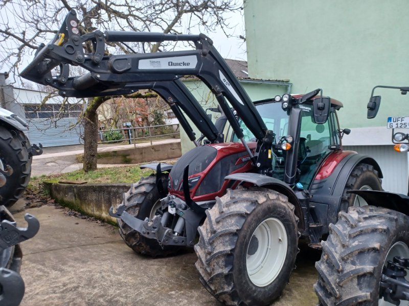 Traktor des Typs Valtra N174 D Smart Touch, Gebrauchtmaschine in Uffenheim (Bild 1)