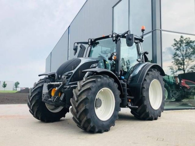 Traktor typu Valtra N174 Direct smart touch! 2020!, Gebrauchtmaschine w Marknesse (Zdjęcie 3)