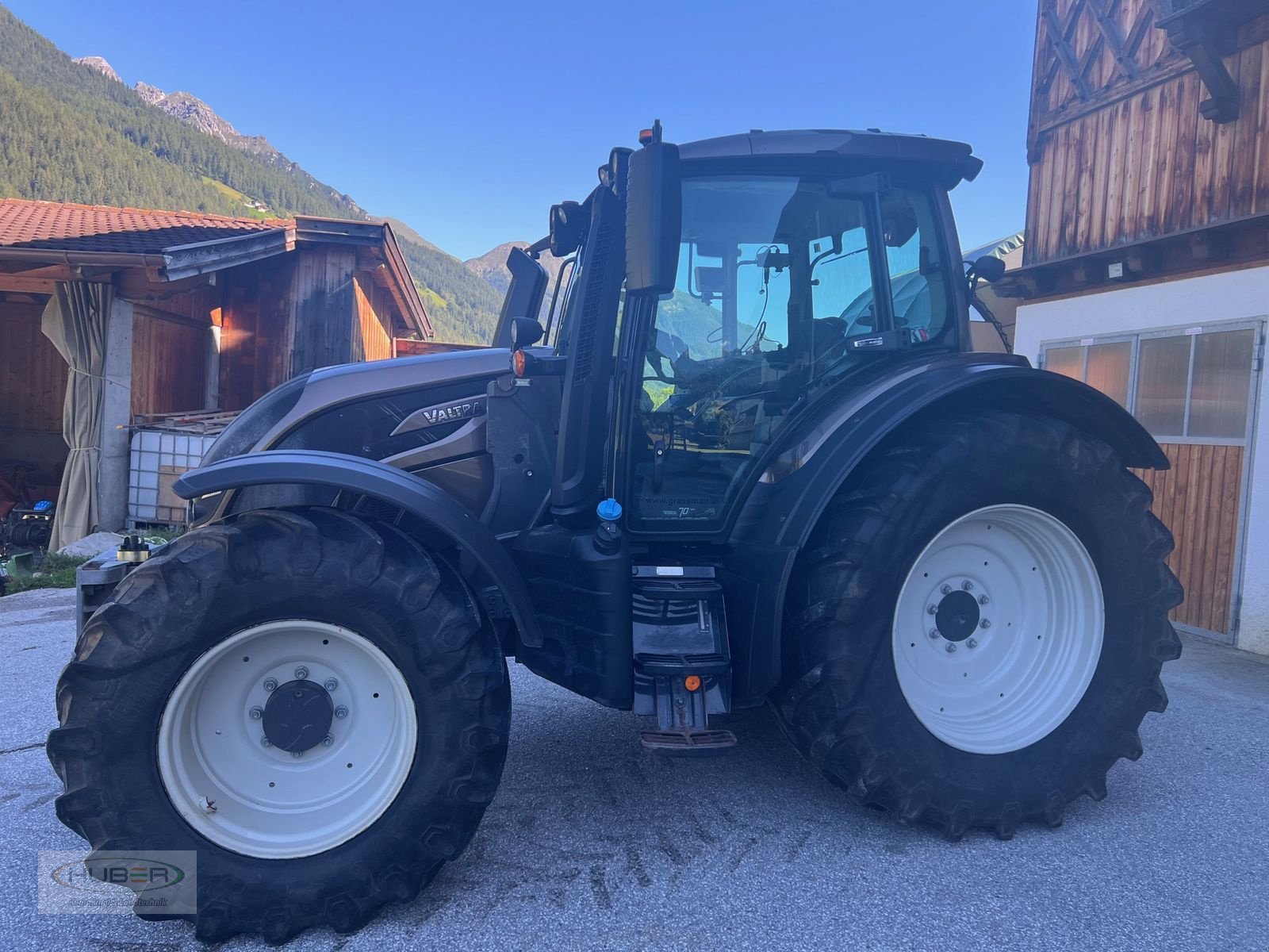 Traktor of the type Valtra N174 Direct (Stufe V), Gebrauchtmaschine in Kundl/Tirol (Picture 2)