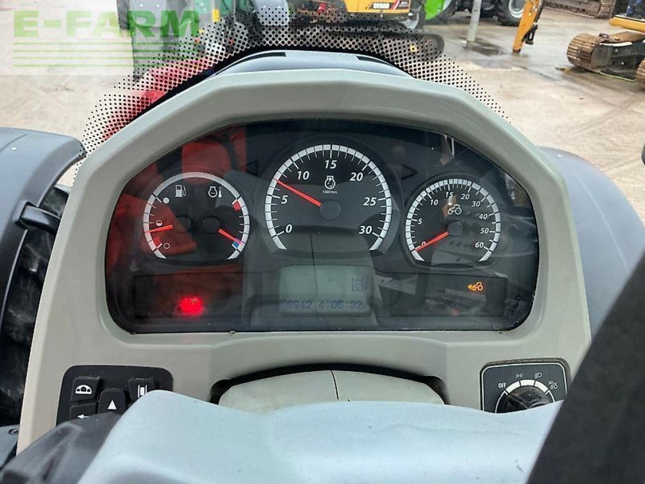 Traktor типа Valtra n174 direct tractor (st25535) Direct, Gebrauchtmaschine в SHAFTESBURY (Фотография 18)