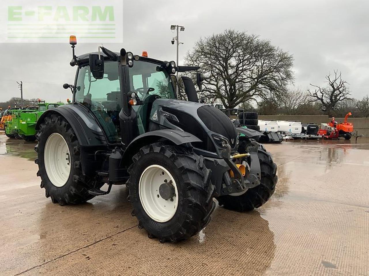 Traktor типа Valtra n174 direct unlimited tractor (st25339) Direct, Gebrauchtmaschine в SHAFTESBURY (Фотография 2)