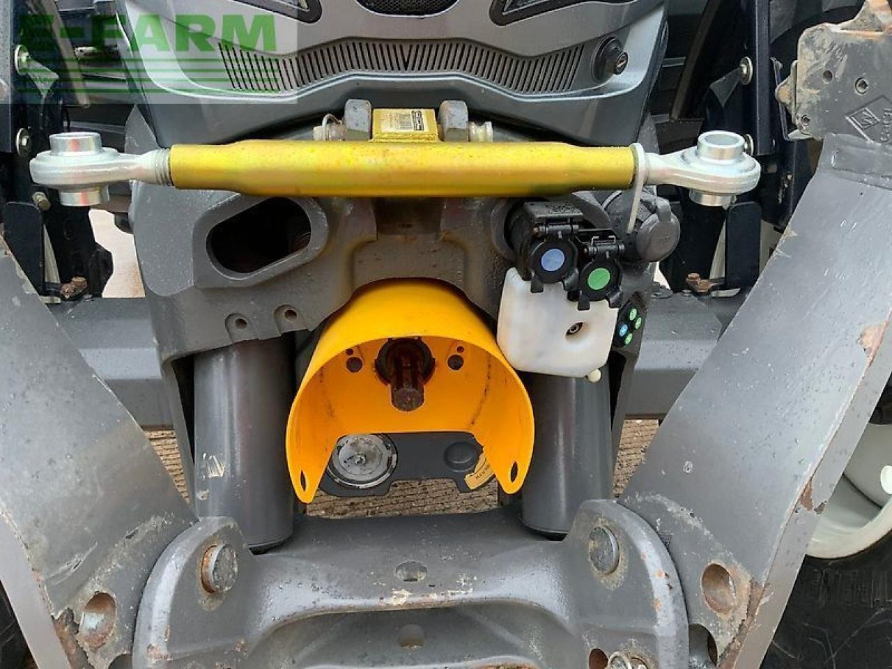 Traktor типа Valtra n174 direct unlimited tractor (st25339) Direct, Gebrauchtmaschine в SHAFTESBURY (Фотография 17)