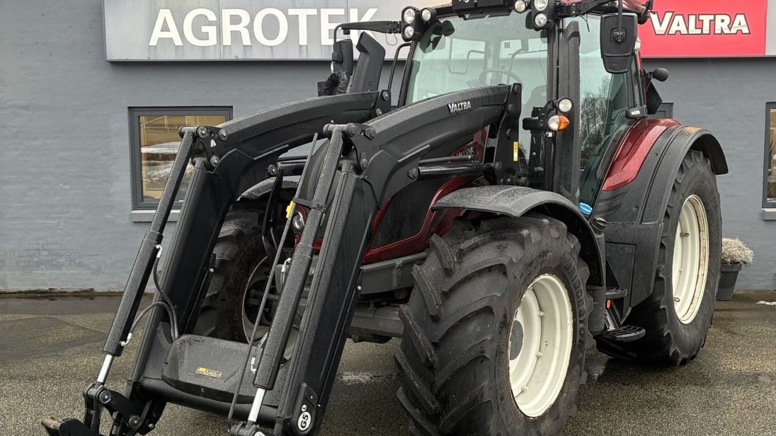 Traktor типа Valtra N174 Direct Vario transmission, Gebrauchtmaschine в Hobro (Фотография 1)
