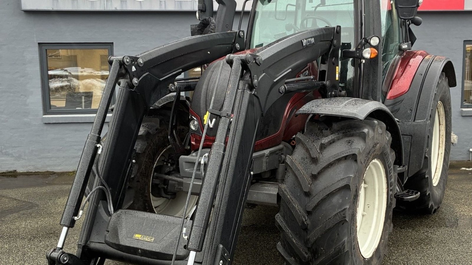 Traktor типа Valtra N174 Direct Vario transmission, Gebrauchtmaschine в Hobro (Фотография 4)