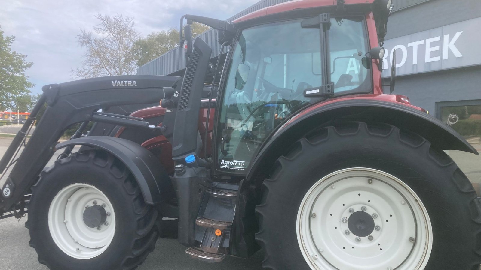 Traktor типа Valtra N174 Direct, Gebrauchtmaschine в Hobro (Фотография 8)