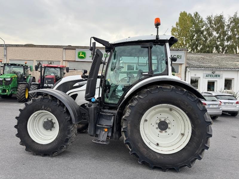 Traktor of the type Valtra N174 DIRECT, Gebrauchtmaschine in Wargnies Le Grand (Picture 2)