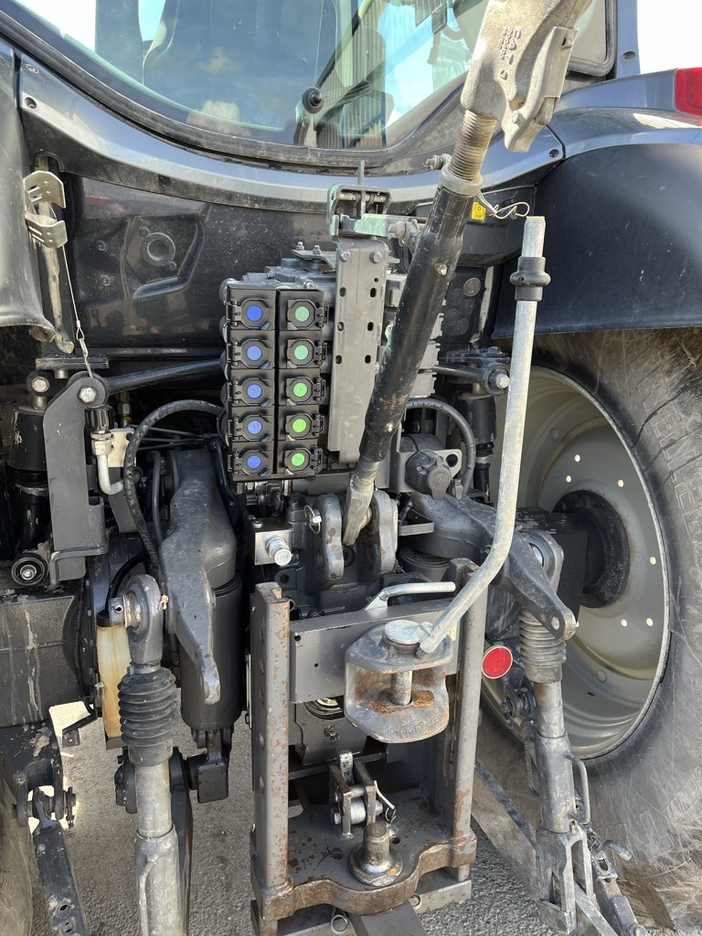 Traktor Türe ait Valtra N174 DIRECT, Gebrauchtmaschine içinde VERT TOULON (resim 8)