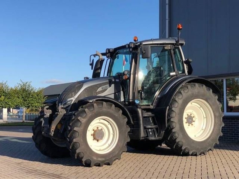 Traktor of the type Valtra N174 Direct, Gebrauchtmaschine in Marknesse (Picture 1)
